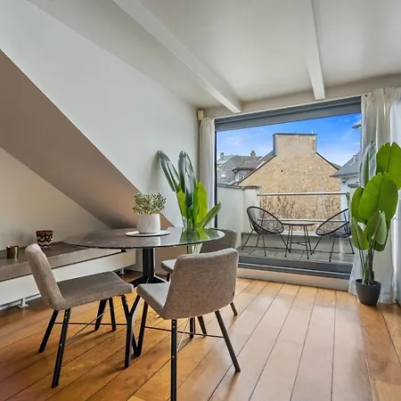 Luxury Escape With Jacuzzi Bathtub In Hollerich Id11 Apartment *