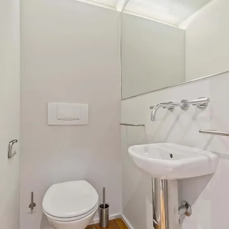 Luxury Escape With Jacuzzi Bathtub In Hollerich Id11 * Luxembourg