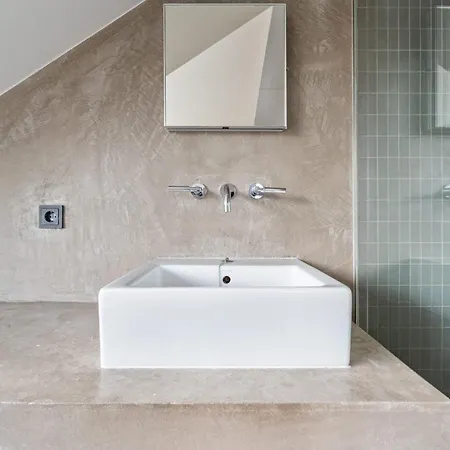 Apartament Luxury Escape With Jacuzzi Bathtub In Hollerich Id11 *